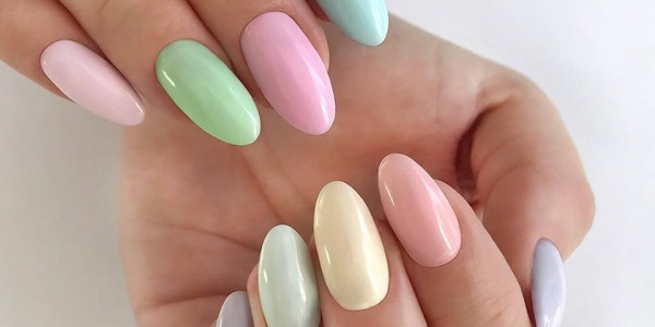 Importancia del aceite de cutículas en la manicura semipermanente